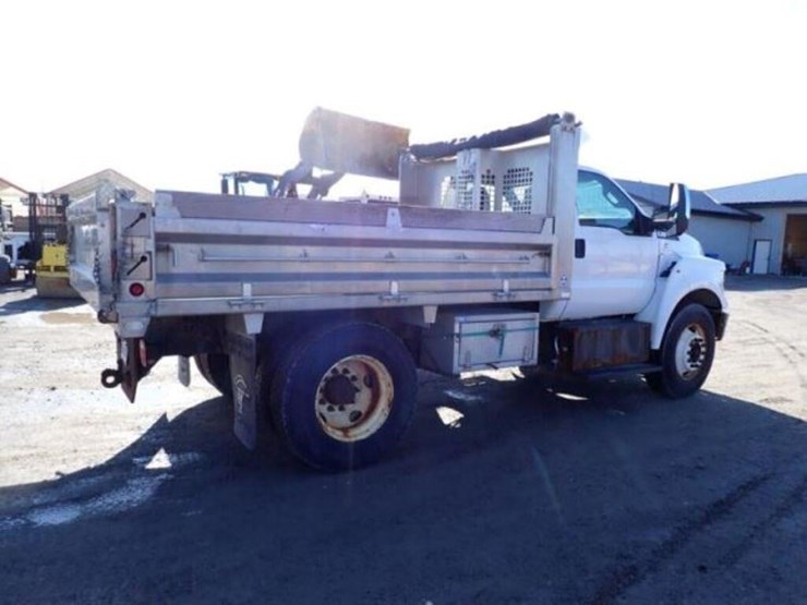 2016-ford-f650-image-5