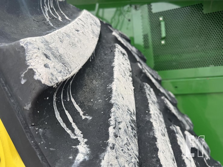 2020-john-deere-s780-image-8