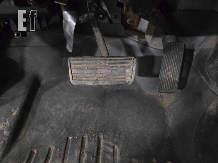 2014-chevrolet-silverado-1500-image-11