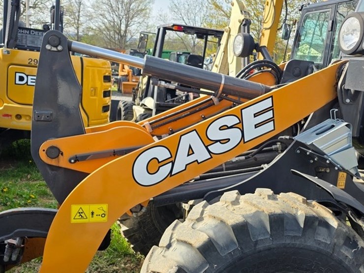 2023-case-321f-image-32