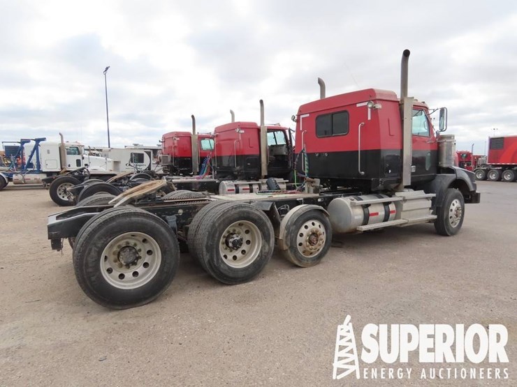 2011-western-star-4900-image-3