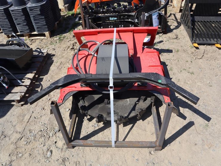 future-mini-skid-steer-disc--mulcher-image-2