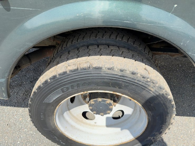 2012-ford-f450-xl-image-9