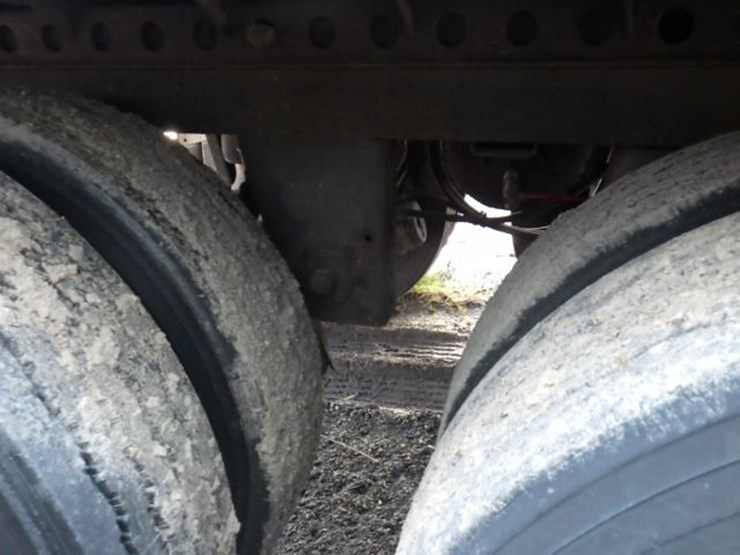 2016-strick-van-image-9