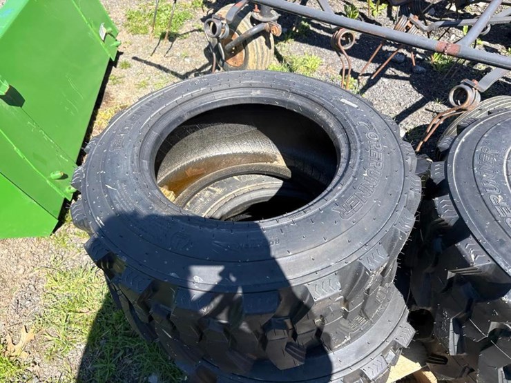 12-16.5-sks1-tires-(set-of-4)-image-3