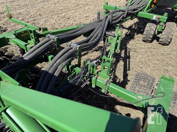 2012-john-deere-1890-image-38