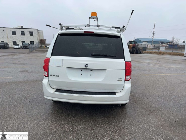 2014-ram-c/v-image-6