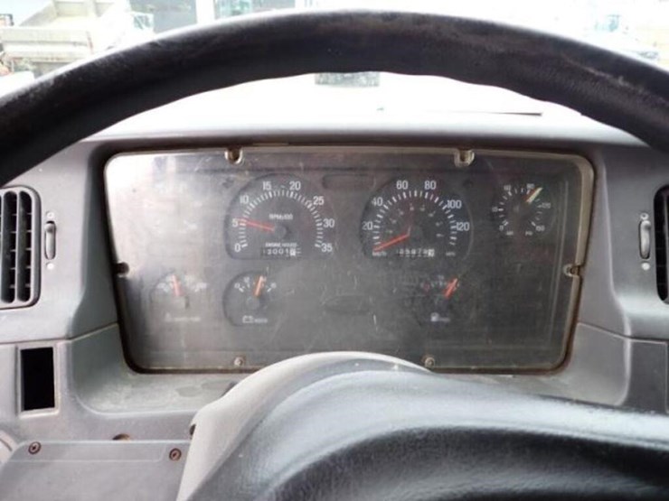 1999-sterling-l9513-image-14