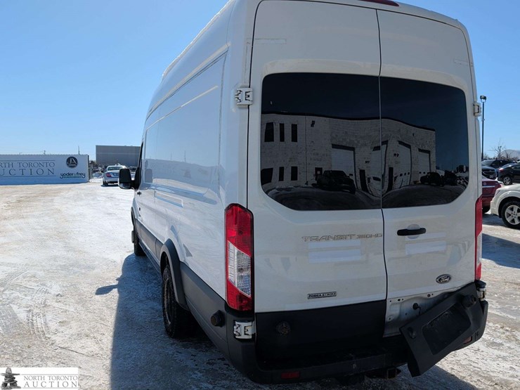 2016-ford-transit-image-7