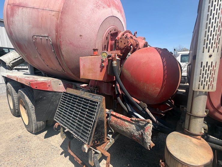 #31932-•-1986-mack-dm6-tandem-axle-concrete-truck-image-25