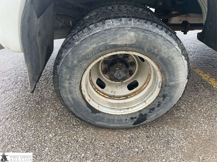 2017-ford-f350-image-22