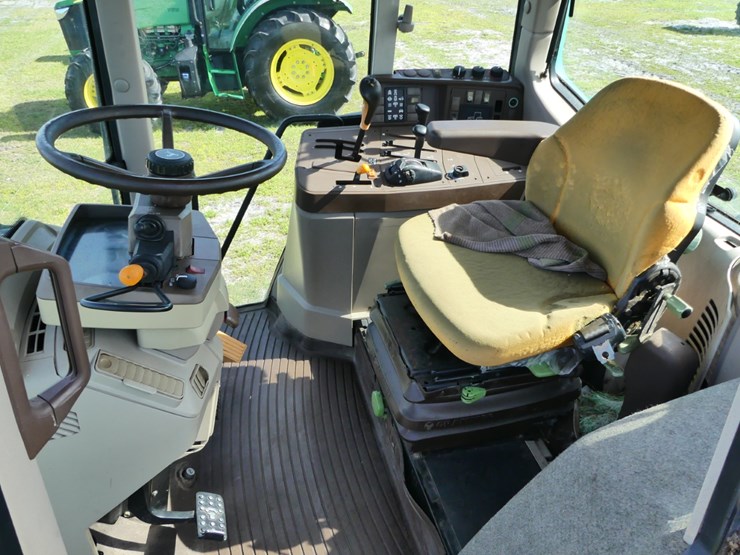 john-deere-6420-image-10