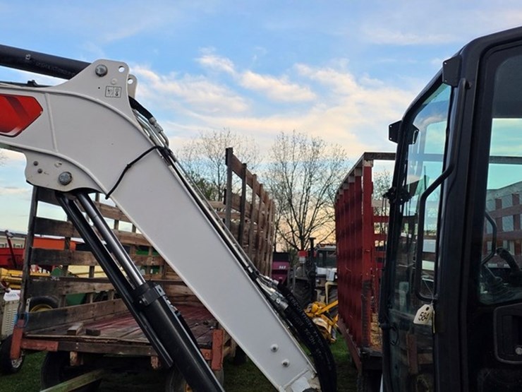 2023-bobcat-e42-image-16