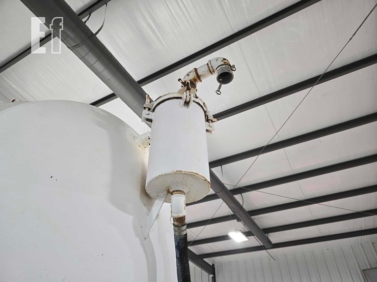 40-foot-vacuum-tank-trailer-image-14