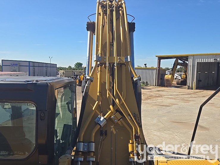 2019-caterpillar-336-image-67