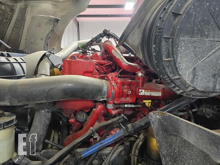 2014-international-prostar-image-18