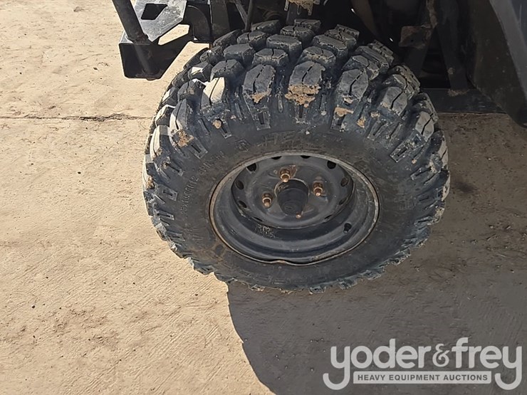 2018-kubota-rtvx1140-image-15