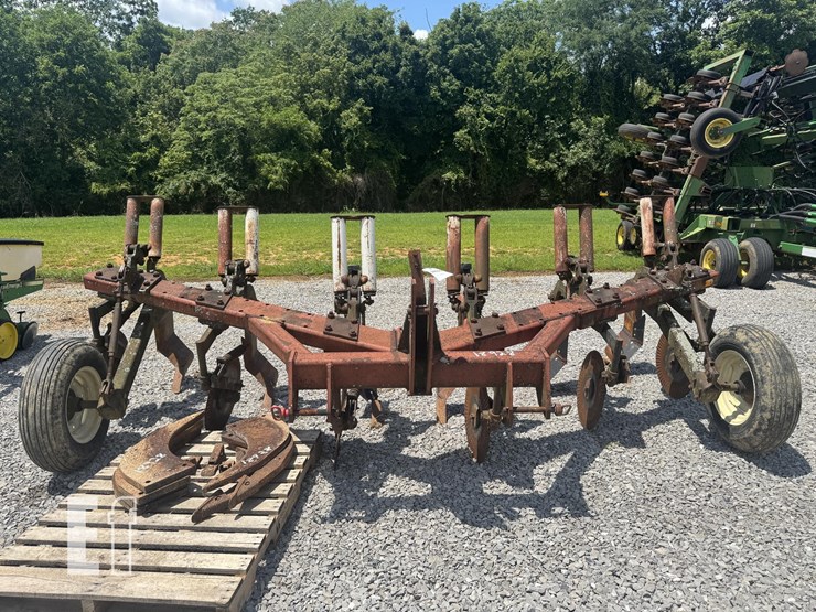 international-14-image-2