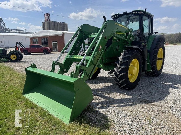 2024-john-deere-6155m-image-1