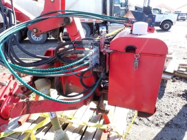 2010-bush-hog-2010-image-9