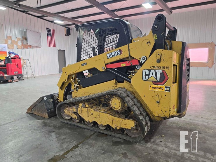 2022-caterpillar-259d3-image-4