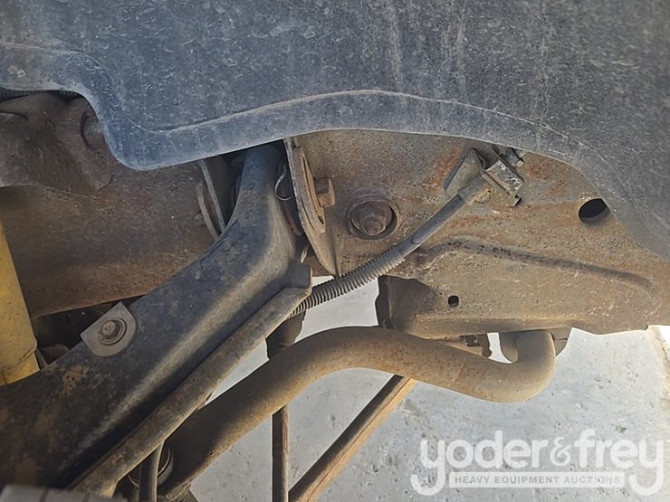 2002-chevrolet-silverado-2500hd-image-27