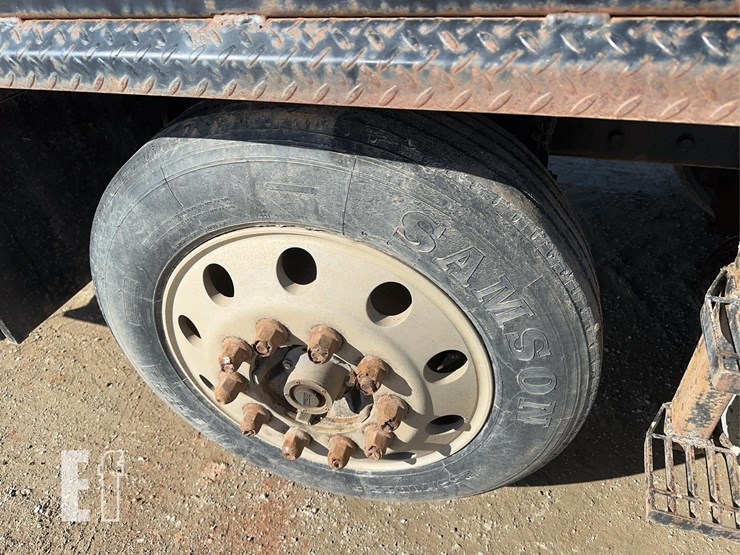 1999-kenworth-t800-image-34