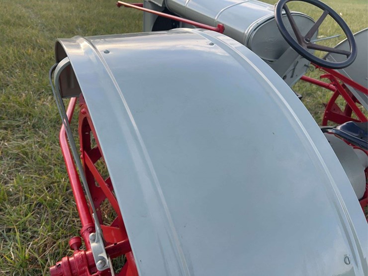 1927-fordson-tractor-image-51