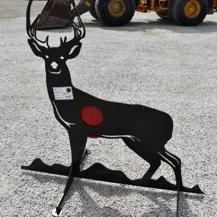 JOHN DEERE SHOOTING TARGET 42928