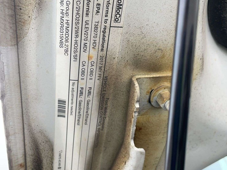 2017-ford-f350-image-18