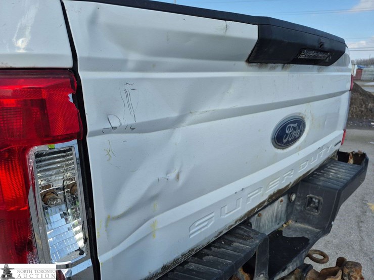 2017-ford-f250-image-25