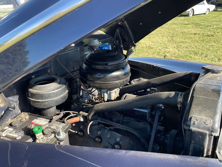 1948-ford-super-deluxe-convertible-image-86