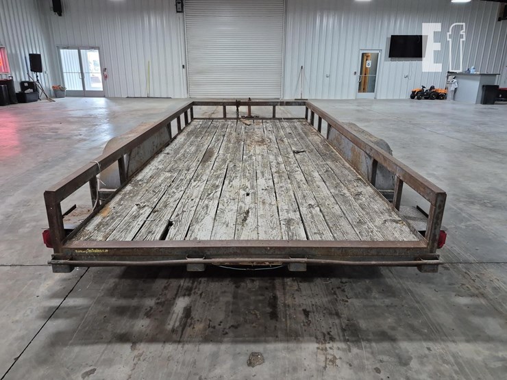 big-tex-16 foot-utility-trailer.-image-8