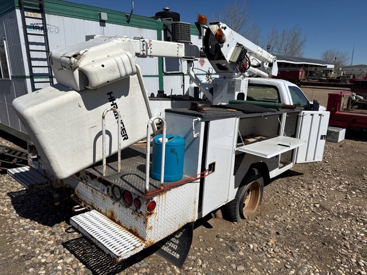 2012-ford-f550-image-3