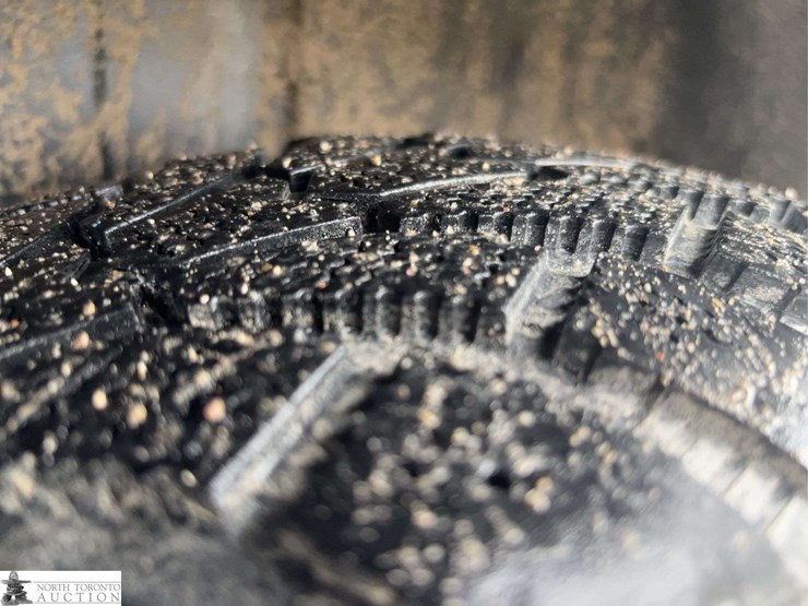 2011-dodge-grand-caravan-se-image-38