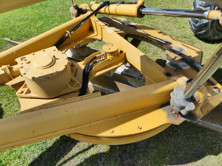 deere-670ch-image-11