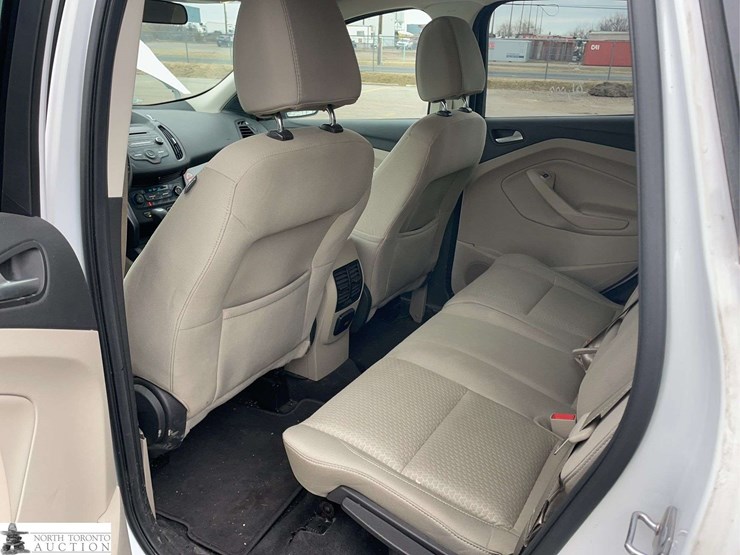 2017-ford-escape-image-15