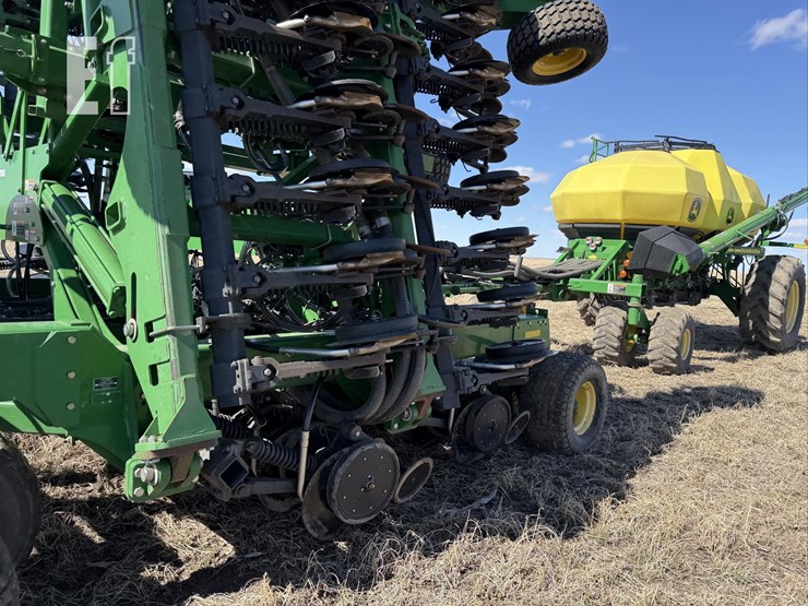 2012-john-deere-1890-image-131