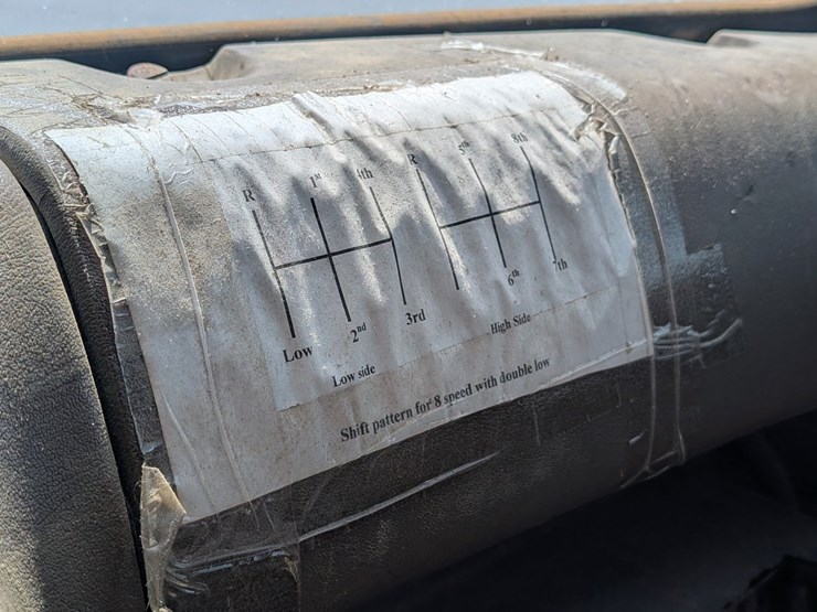 1984-ford-l9000-image-10