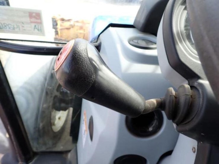 2014-new-holland-t4.75-image-14