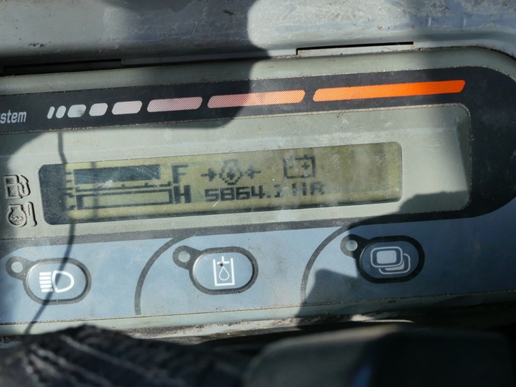 2011-kubota-kx080-3-image-15