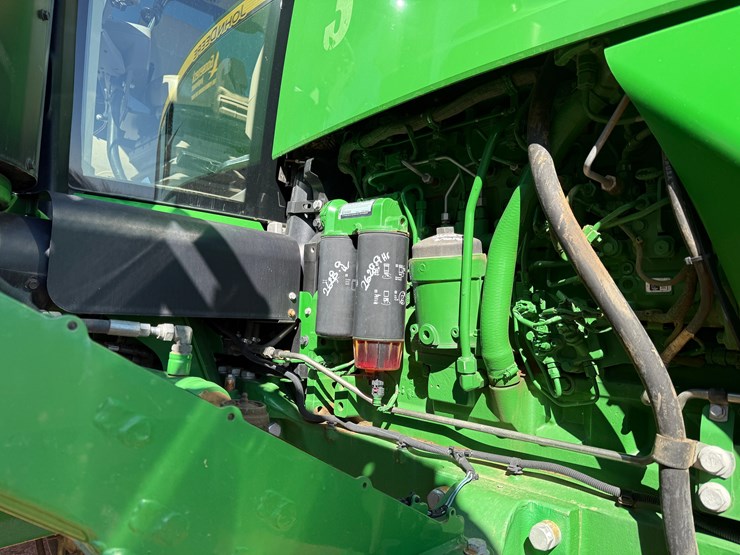 2015-john-deere-r4038-image-8