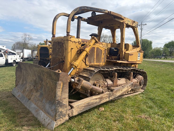 caterpillar-d7g-image-1