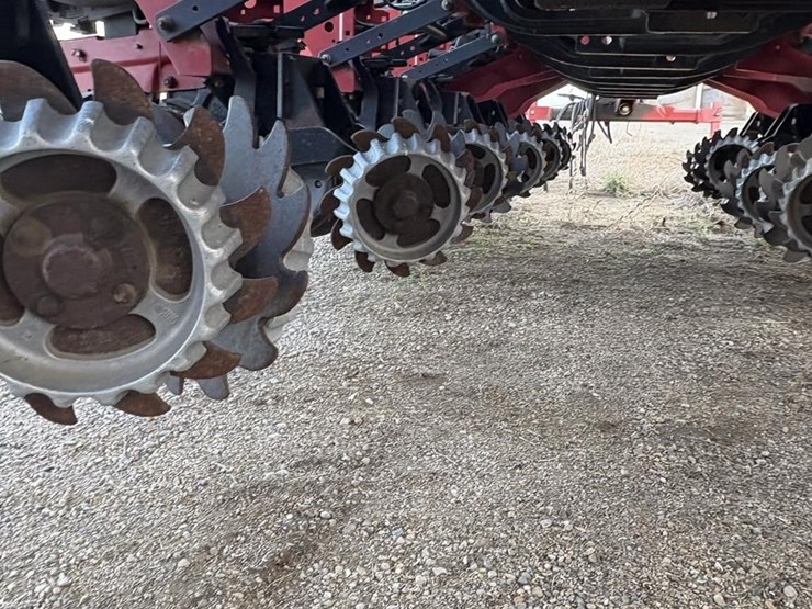 2012-case-ih-1250-image-38