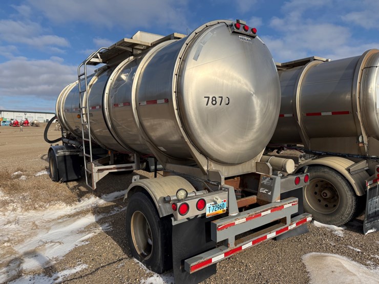 2009-polar-tank-image-20