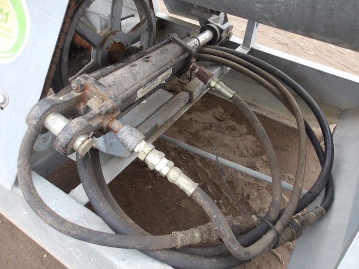 #7363-•-a1-mist-sprayer-\ufffd-pto-driven-orchard-/-vineyard-image-5