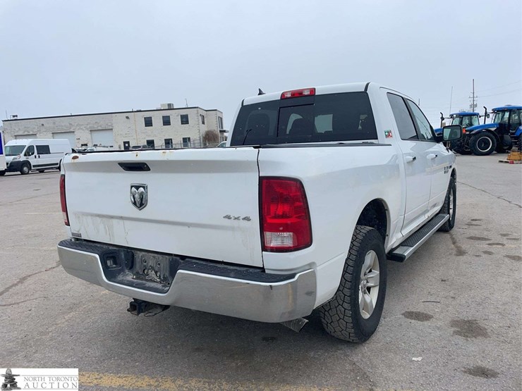 2018-dodge-1500-image-5