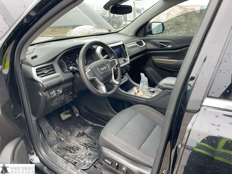 2021-gmc-acadia-image-11