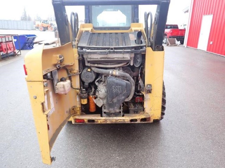 2010-caterpillar-232b-image-49