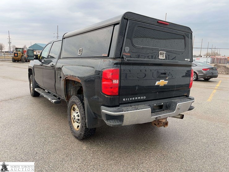 2015-chevrolet-silverado-2500hd-image-7